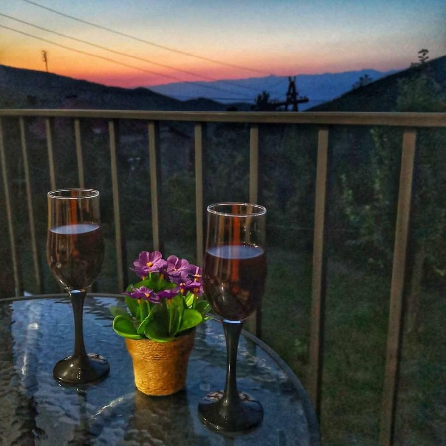 Guest House Maradona Sighnaghi Εξωτερικό φωτογραφία